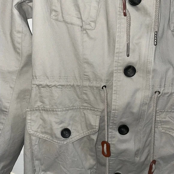 Utility Jacket - Picture 2 of 6
